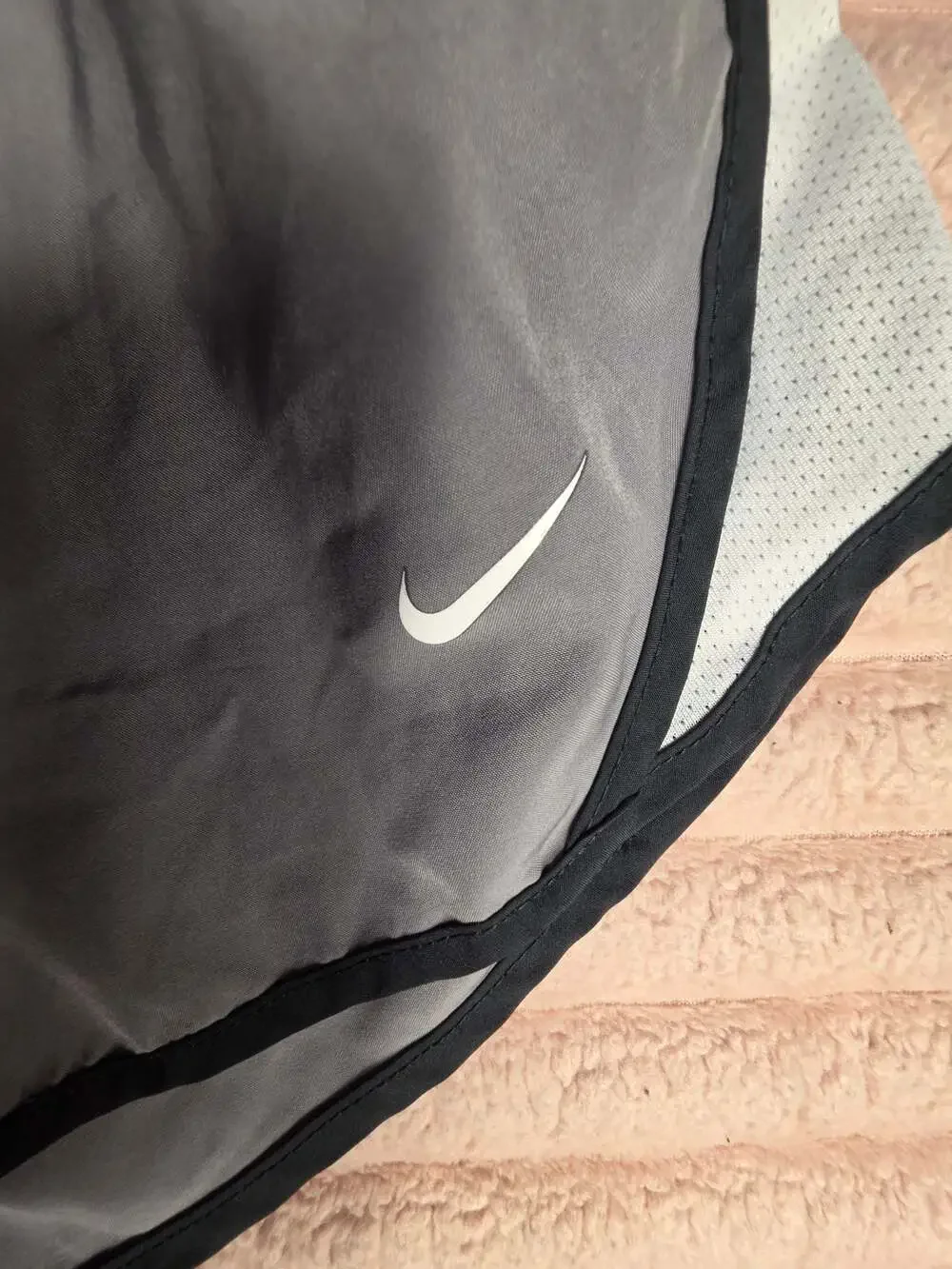 Nike Dri-FIT Tempo Running Shorts Grey/Black Size XL